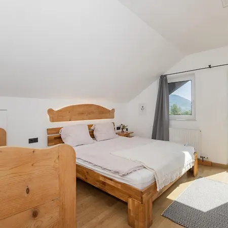 Gaestehaus Drachennest *