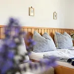 Homestay szállás Gaestehaus Drachennest